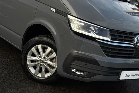 BG74JNK Volkswagen Transporter 2.0TDI 110ps T28 Highline BMT SWB-LED's Thumbnail #28