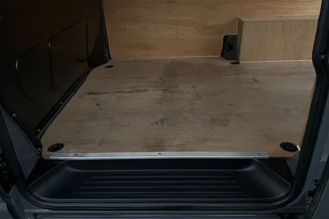 BG74JNK Volkswagen Transporter 2.0TDI 110ps T28 Highline BMT SWB-LED's Thumbnail #48