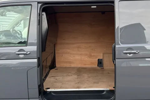 BG74JNK Volkswagen Transporter 2.0TDI 110ps T28 Highline BMT SWB-LED's Thumbnail #49