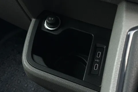 BG74JNK Volkswagen Transporter 2.0TDI 110ps T28 Highline BMT SWB-LED's Thumbnail #50