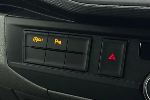 BG74JNK Volkswagen Transporter 2.0TDI 110ps T28 Highline BMT SWB-LED's Thumbnail #51