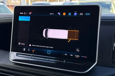 BV25SMO Volkswagen Crafter 2.0 TDI 140PS Commerce High Roof-Business Pack Thumbnail #56