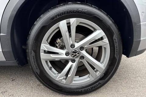 DE74UOL Volkswagen T-Roc 2.0 TDI 150 EVO R-Line 5dr DSG ⭐Low TAX £195 a year⭐ Thumbnail #12