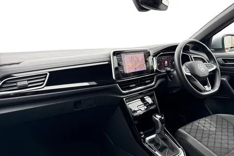 DE74UOL Volkswagen T-Roc 2.0 TDI 150 EVO R-Line 5dr DSG ⭐Low TAX £195 a year⭐ Thumbnail #16