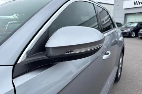 DE74UOL Volkswagen T-Roc 2.0 TDI 150 EVO R-Line 5dr DSG ⭐Low TAX £195 a year⭐ Thumbnail #33