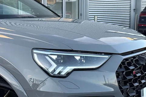 MC71OJY Audi RS Q3 Sport Edition 400 PS S tronic Thumbnail #9