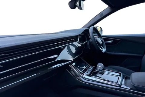 PX75XOD Audi Q8 SUV  Black Edition 50 TDI quattro 286 PS tiptronic Thumbnail #14