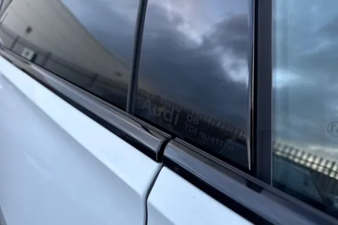 PX75XOD Audi Q8 SUV  Black Edition 50 TDI quattro 286 PS tiptronic Thumbnail #28