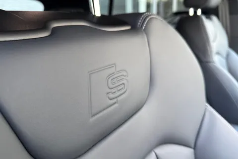 PX75XOD Audi Q8 SUV  Black Edition 50 TDI quattro 286 PS tiptronic Thumbnail #43