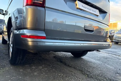 PK72ZDJ Volkswagen Transporter T30 Panel van Highline SWB 150 PS 2.0 TDI 6sp Manual Thumbnail #25