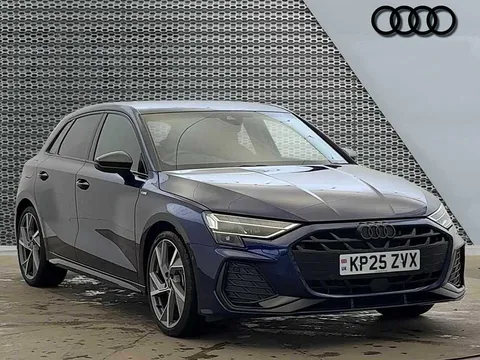 KP25ZVX Audi A3 Black Edition 35 TFSI 150 PS S tronic Thumbnail #1