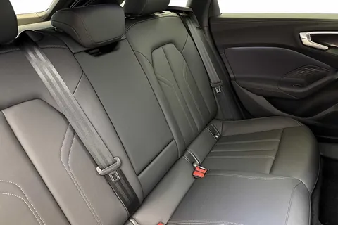 KR25NSZ Audi A5 Avant S line TFSI  204 PS S tronic Thumbnail #9