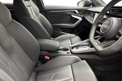 KP25ZVX Audi A3 Black Edition 35 TFSI 150 PS S tronic Thumbnail #10