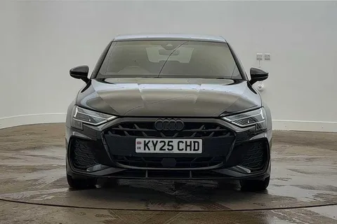 KY25CHD Audi A3 Black Edition 35 TFSI 150 PS S tronic Thumbnail #7