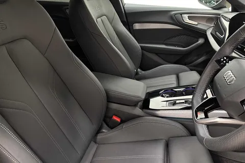 DK25XHM Audi A5 Avant S line TFSI  204 PS S tronic Thumbnail #10