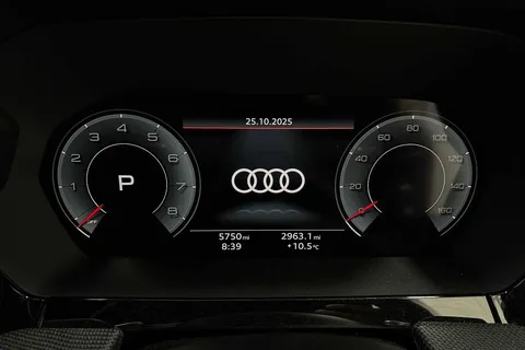 KP25ZVX Audi A3 Black Edition 35 TFSI 150 PS S tronic Thumbnail #11