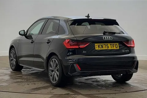 KN75TFO Audi A1 S line 30 TFSI 116 PS S tronic Thumbnail #3
