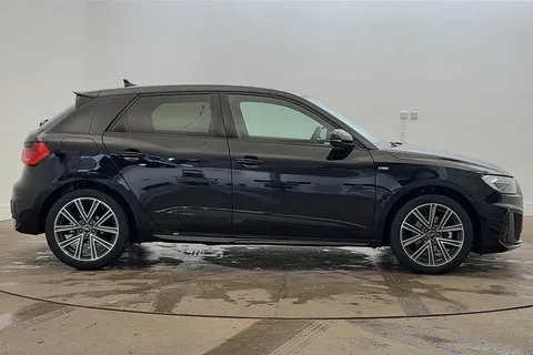 KN75TFO Audi A1 S line 30 TFSI 116 PS S tronic Thumbnail #4