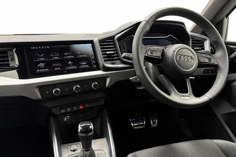 KM25LKE Audi A1 S line 30 TFSI 116 PS S tronic Thumbnail #2