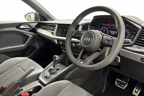 KN75TFO Audi A1 S line 30 TFSI 116 PS S tronic Thumbnail #6