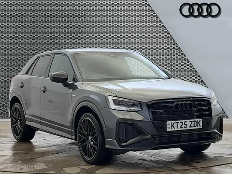 KT25ZDK Audi Q2 Black Edition 35 TFSI 150 PS S tronic Thumbnail #1