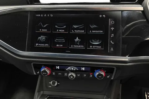 KT25YHS Audi Q3 Black Edition 35 TDI 150 PS S tronic Thumbnail #12