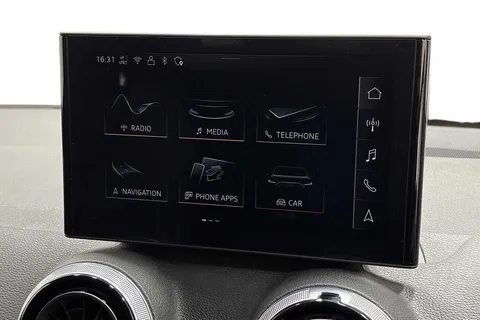 KT25ZDK Audi Q2 Black Edition 35 TFSI 150 PS S tronic Thumbnail #12