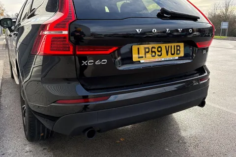 LP69VUB Volvo Xc60 2.0 T4 Edition Auto Euro 6 (s/s) 5dr Thumbnail #17