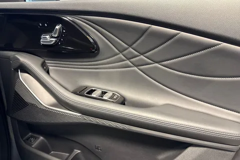 YY75PCO Omoda 9 1.5T SHS 34.46kWh Noble SUV 5dr Petrol Plug-in Hybrid DHT3 4WD Euro 6 (s/s) (449 ps) Thumbnail #19