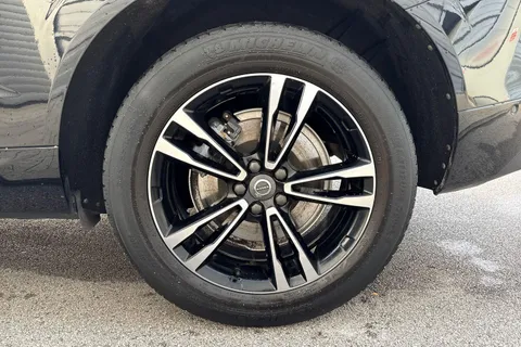 LP69VUB Volvo Xc60 2.0 T4 Edition Auto Euro 6 (s/s) 5dr Thumbnail #25