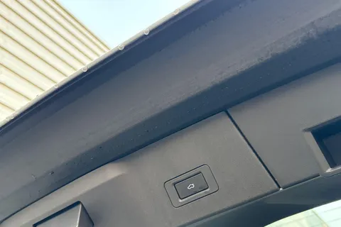 YY75PCO Omoda 9 1.5T SHS 34.46kWh Noble SUV 5dr Petrol Plug-in Hybrid DHT3 4WD Euro 6 (s/s) (449 ps) Thumbnail #29