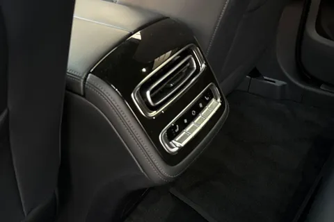 YY75PCO Omoda 9 1.5T SHS 34.46kWh Noble SUV 5dr Petrol Plug-in Hybrid DHT3 4WD Euro 6 (s/s) (449 ps) Thumbnail #37