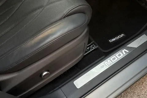 YY75PCO Omoda 9 1.5T SHS 34.46kWh Noble SUV 5dr Petrol Plug-in Hybrid DHT3 4WD Euro 6 (s/s) (449 ps) Thumbnail #41