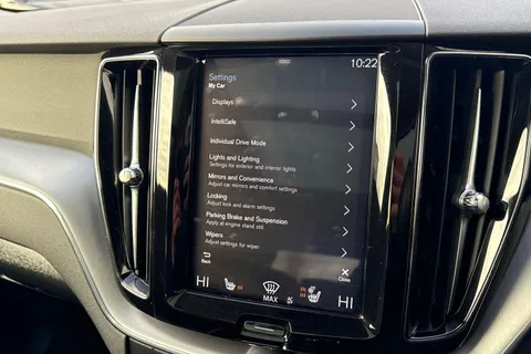 LP69VUB Volvo Xc60 2.0 T4 Edition Auto Euro 6 (s/s) 5dr Thumbnail #48