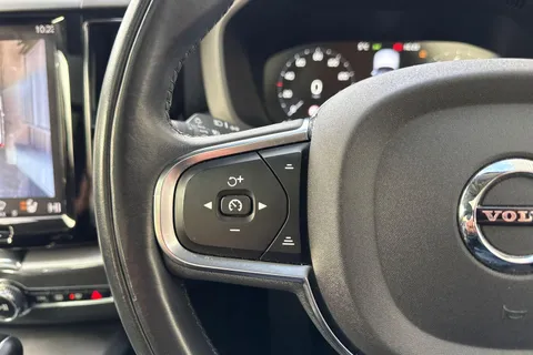 LP69VUB Volvo Xc60 2.0 T4 Edition Auto Euro 6 (s/s) 5dr Thumbnail #52