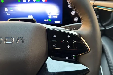 YY75PCO Omoda 9 1.5T SHS 34.46kWh Noble SUV 5dr Petrol Plug-in Hybrid DHT3 4WD Euro 6 (s/s) (449 ps) Thumbnail #55