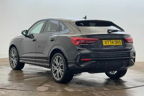 KT74OHS Audi Q3 Black Edition 35 TDI 150 PS S tronic Thumbnail #2