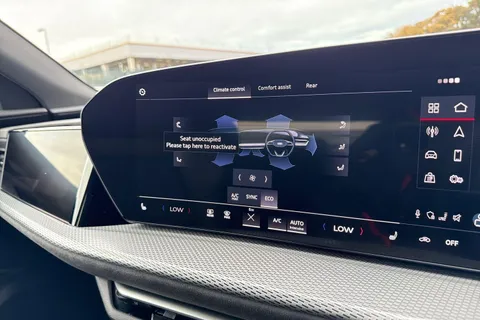 DF75KKL Audi Q5 2.0 TDI Quattro Edition 1 5dr S Tronic Thumbnail #22