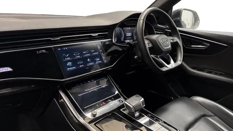 SN22ANZ Audi Q8 Black Edition 55 TFSI quattro 340 PS tiptronic Thumbnail #5