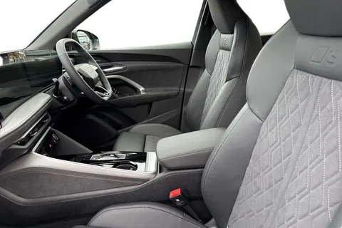 DF75KKL Audi Q5 2.0 TDI Quattro Edition 1 5dr S Tronic Thumbnail #46