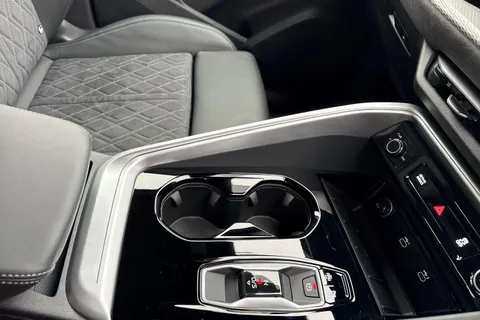 DF75KKL Audi Q5 2.0 TDI Quattro Edition 1 5dr S Tronic Thumbnail #58