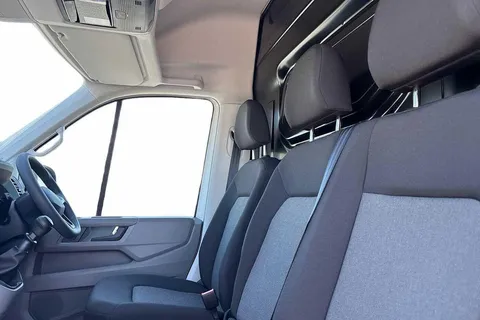 MJ74XXU Volkswagen Crafter 2.0 TDI 140PS Commerce High Roof Van Thumbnail #10