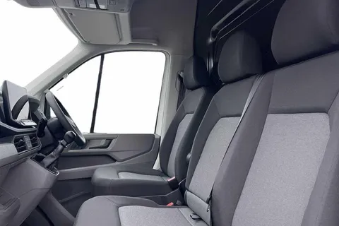 DF75ULV Volkswagen Crafter (Nf) CR35 Panel van Commerce MWB 140 PS 2.0 TDI 6sp Manual FWD Thumbnail #10