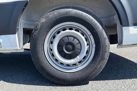 MJ74XXU Volkswagen Crafter 2.0 TDI 140PS Commerce High Roof Van Thumbnail #22