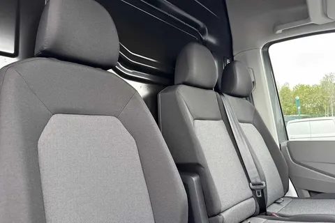 DF75UEK Volkswagen Crafter (Nf) CR35 Commerce MWB 140 PS FWD - Digital Dash/Business Pack/Camera Thumbnail #20