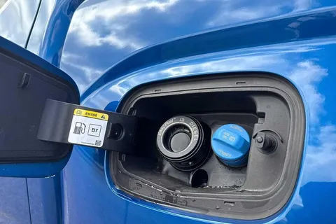 DG74CXK Volkswagen Amarok D/Cab Pick Up Style 2.0 TDI 205 4MOTION Auto Thumbnail #24