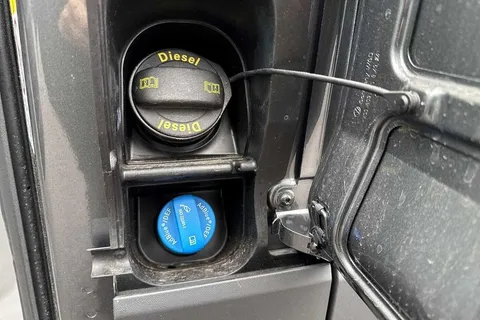 DF75UEK Volkswagen Crafter (Nf) CR35 Commerce MWB 140 PS FWD - Digital Dash/Business Pack/Camera Thumbnail #24