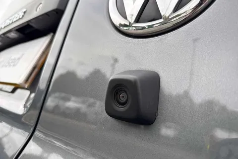 DE74WPP Volkswagen Transporter 2.0 TDI 110 Highline Van Thumbnail #30