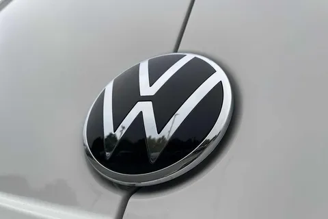 DF75ULV Volkswagen Crafter (Nf) CR35 Panel van Commerce MWB 140 PS 2.0 TDI 6sp Manual FWD Thumbnail #33