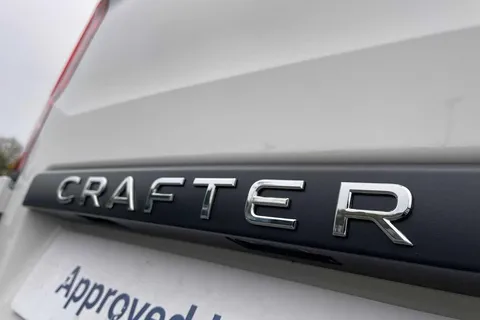 DF75ULV Volkswagen Crafter (Nf) CR35 Panel van Commerce MWB 140 PS 2.0 TDI 6sp Manual FWD Thumbnail #34